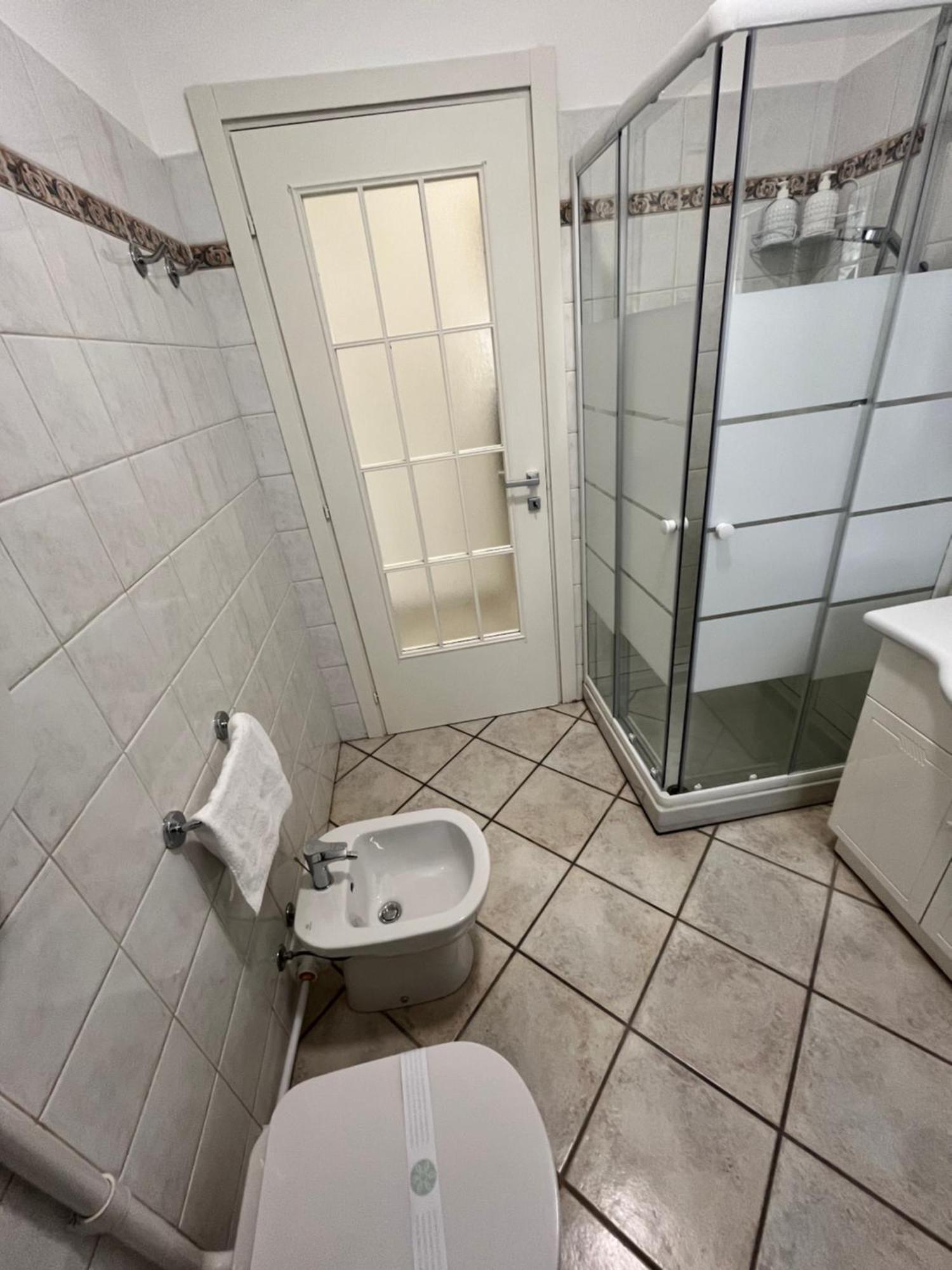 Appartamento In Villa Nico'S Home غالاّراتي المظهر الخارجي الصورة